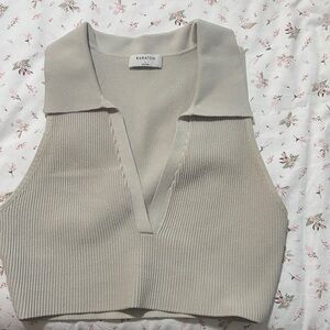 Aritzia Beige Ribbed Crop Top